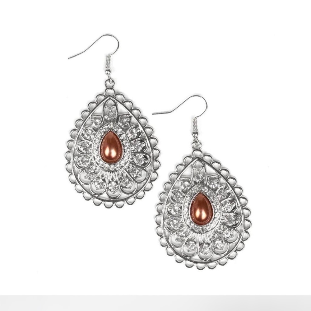 PAPARAZZI "GLAMOUR GRANDEUR" BROWN EARRINGS fishhook fitting